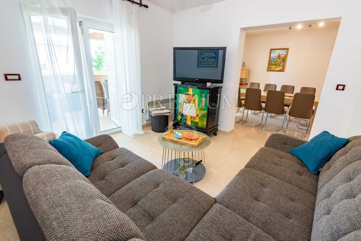 Malinska, casa indipendente con piscina e vista mare!