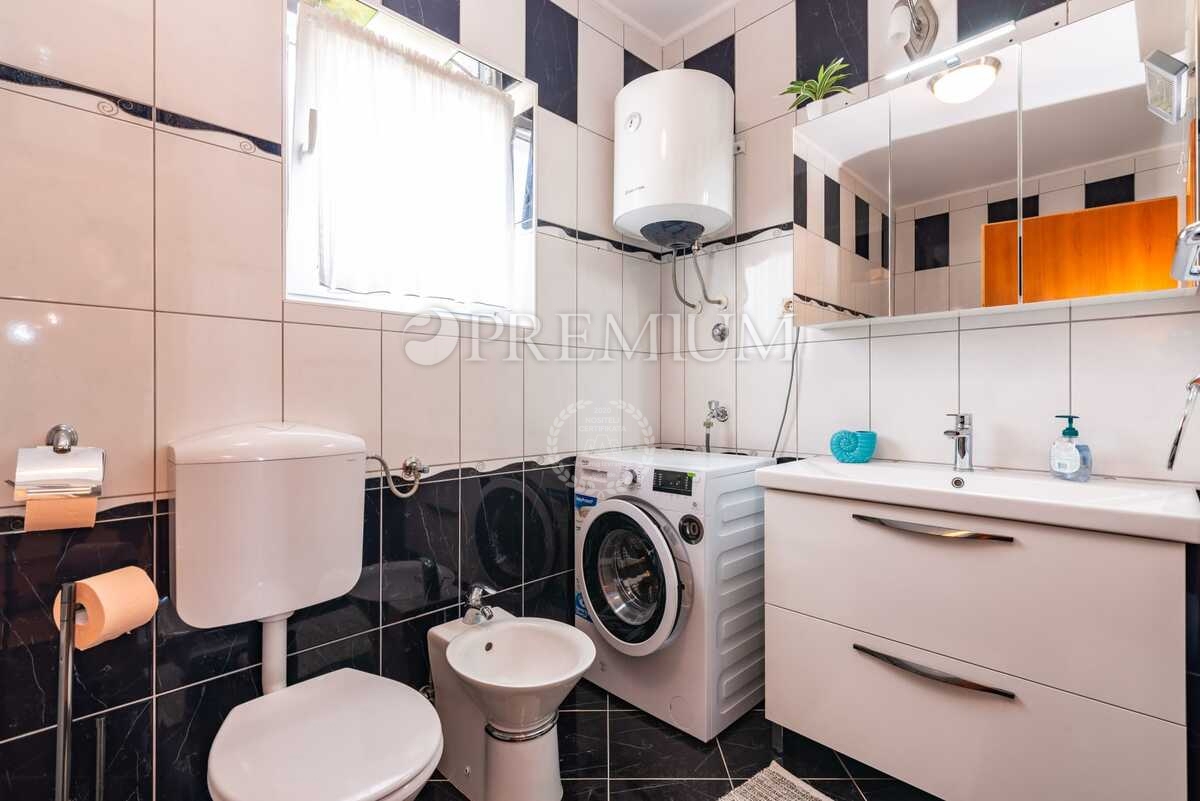 Malinska, casa indipendente con piscina e vista mare!