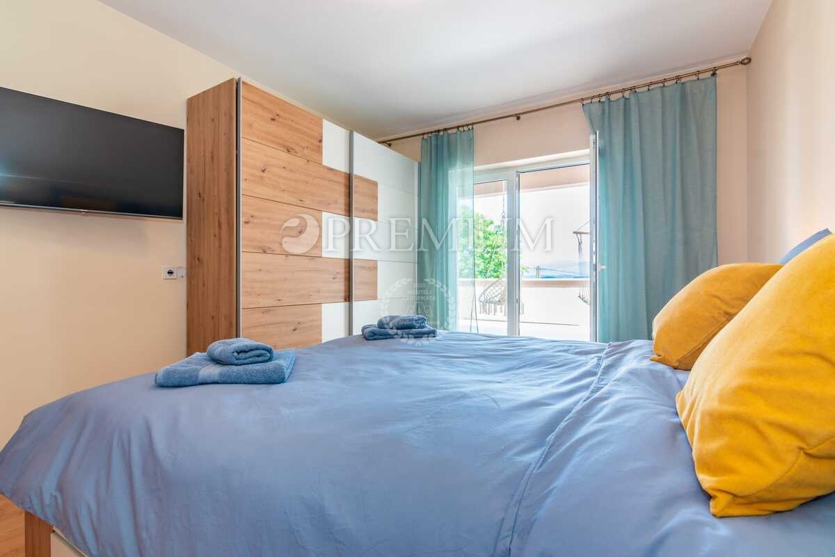 Malinska, casa indipendente con piscina e vista mare!