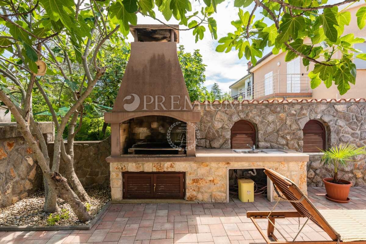 Malinska, casa indipendente con piscina e vista mare!