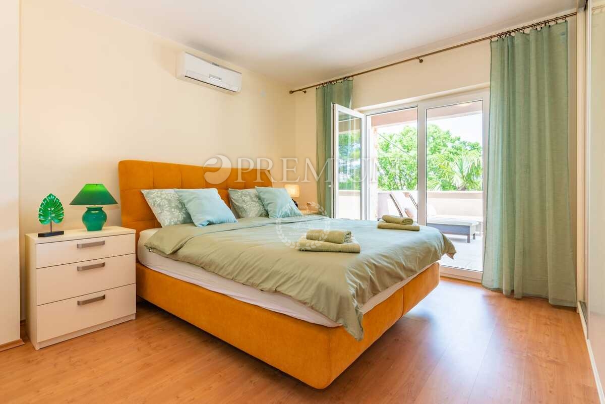 Malinska, casa indipendente con piscina e vista mare!