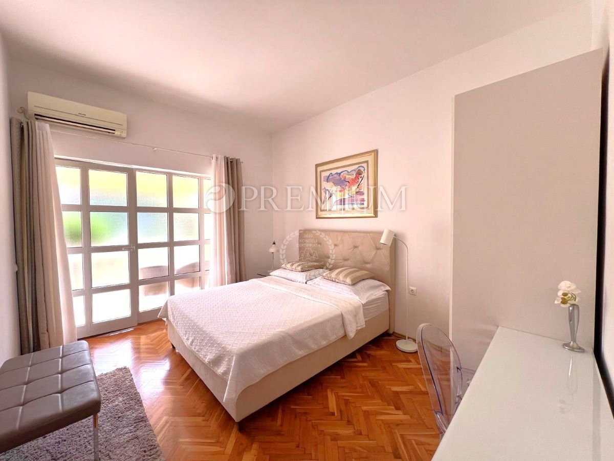 Malinska, appartamento con giardino, vicino al mare!