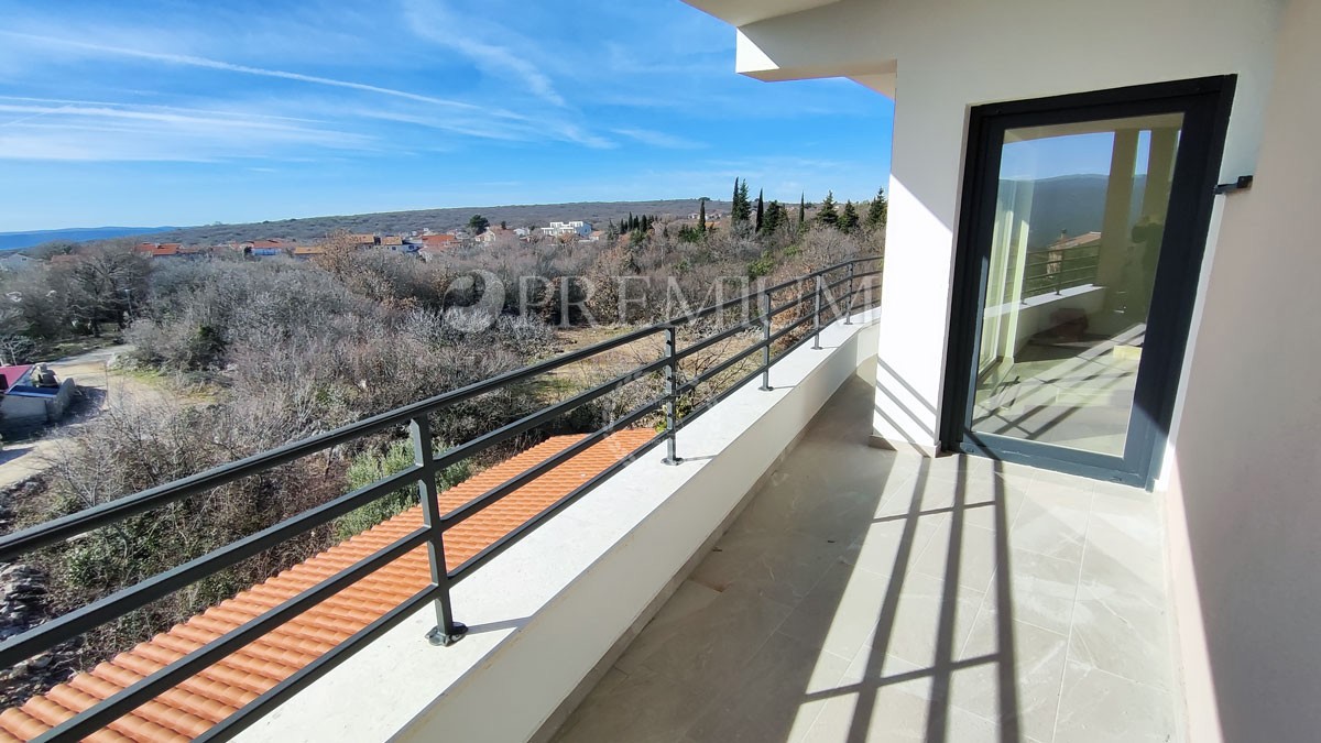 Krk, dintorni, edificio nuovo e moderno con vista panoramica sul mare!