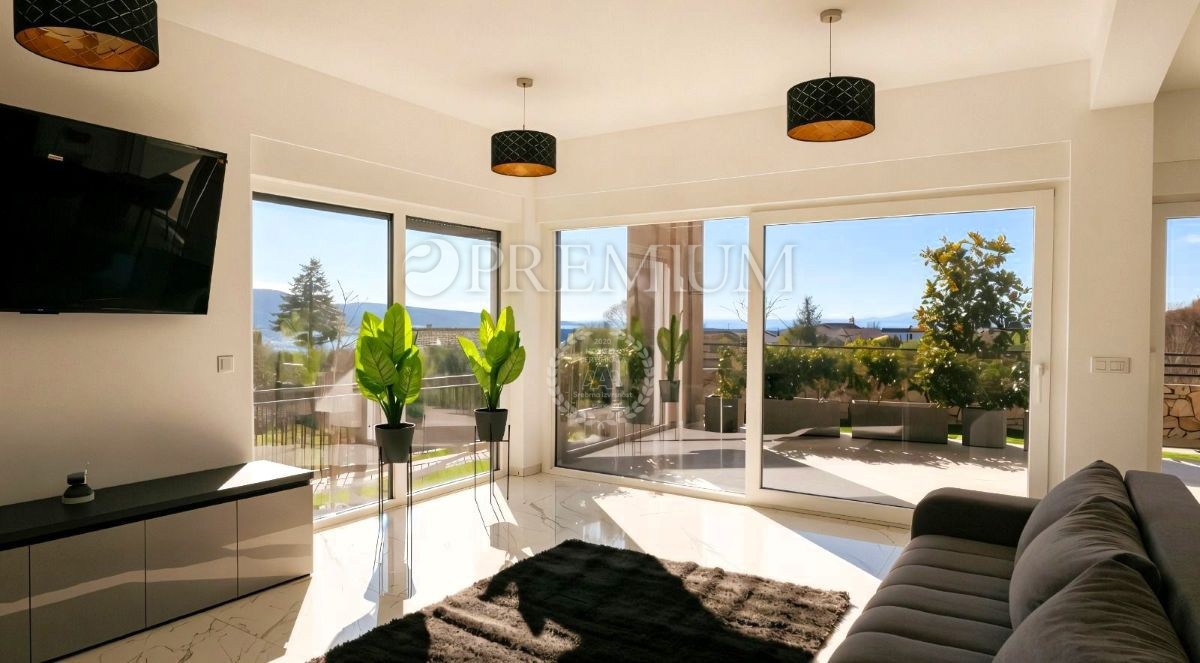 Krk, dintorni, edificio nuovo e moderno con vista panoramica sul mare!