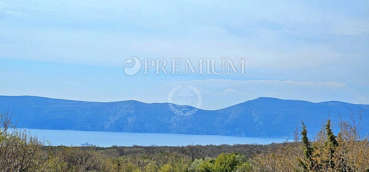 Krk, dintorni, imponente nuovo edificio con vista panoramica sul mare!