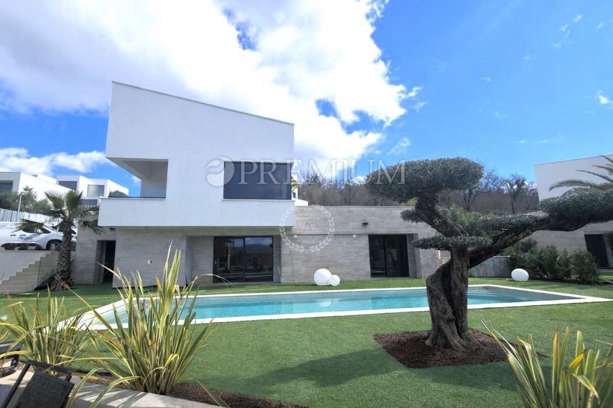 Malinska, casa di lusso con vista mare!