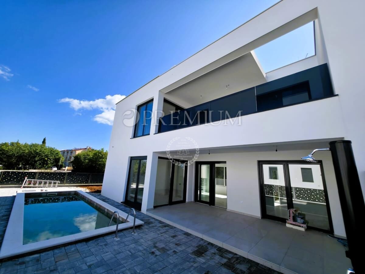 Malinska, nuova casa con piscina e vista mare!