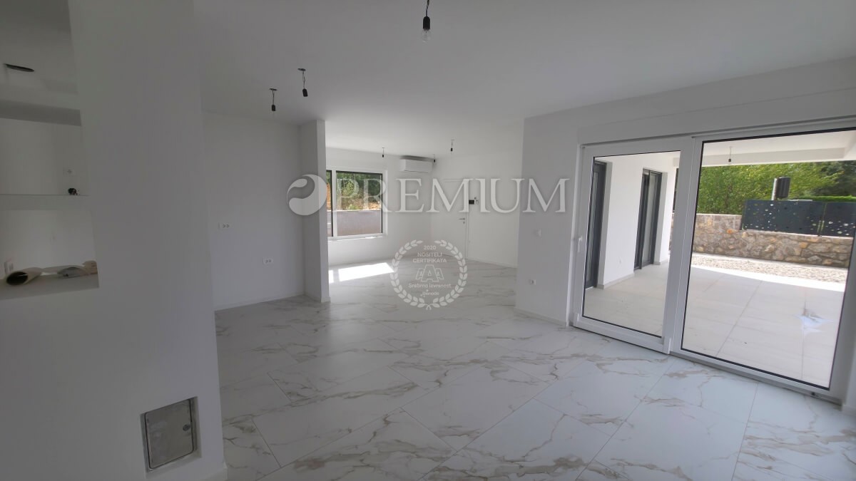 Malinska, nuova casa con piscina e vista mare!