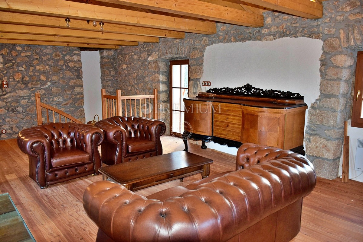 Vecchia casa di pietra Malinska, Malinska-Dubašnica, 144m2