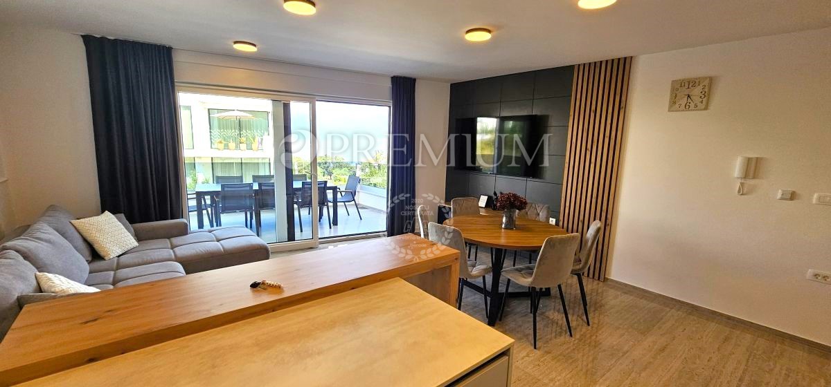 Malinska, nuovo appartamento con vista mare e piscina!