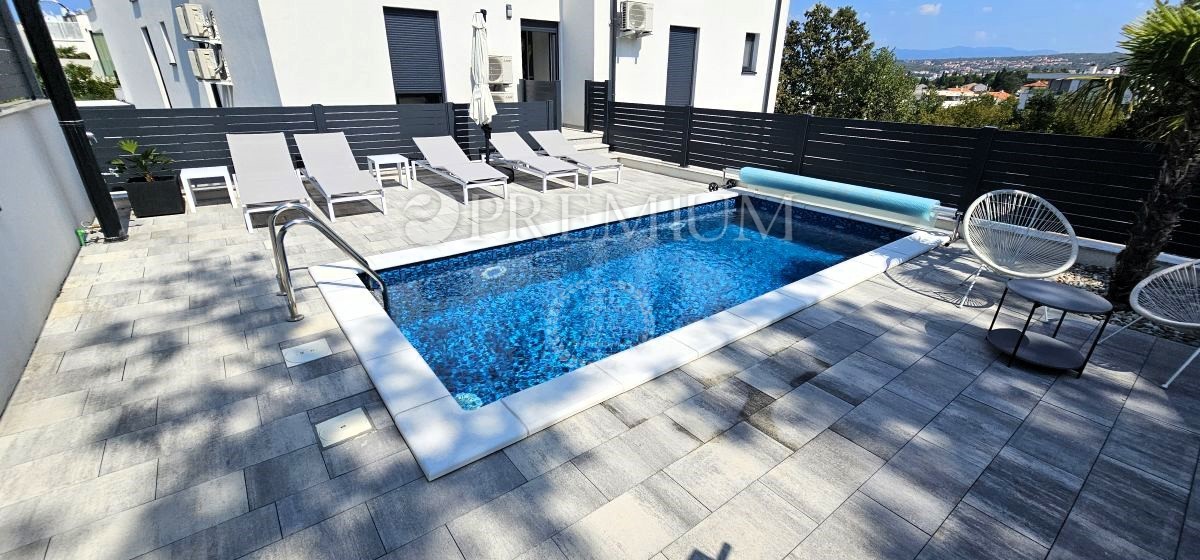 Malinska, nuovo appartamento con vista mare e piscina!