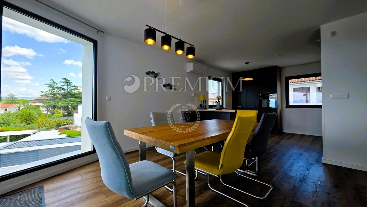 Malinska, arredato con lusso con vista mare!