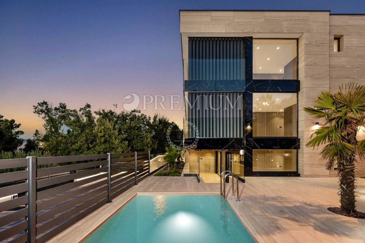  malinska-appartamento-piano-terra-con-giardino-e-piscina 