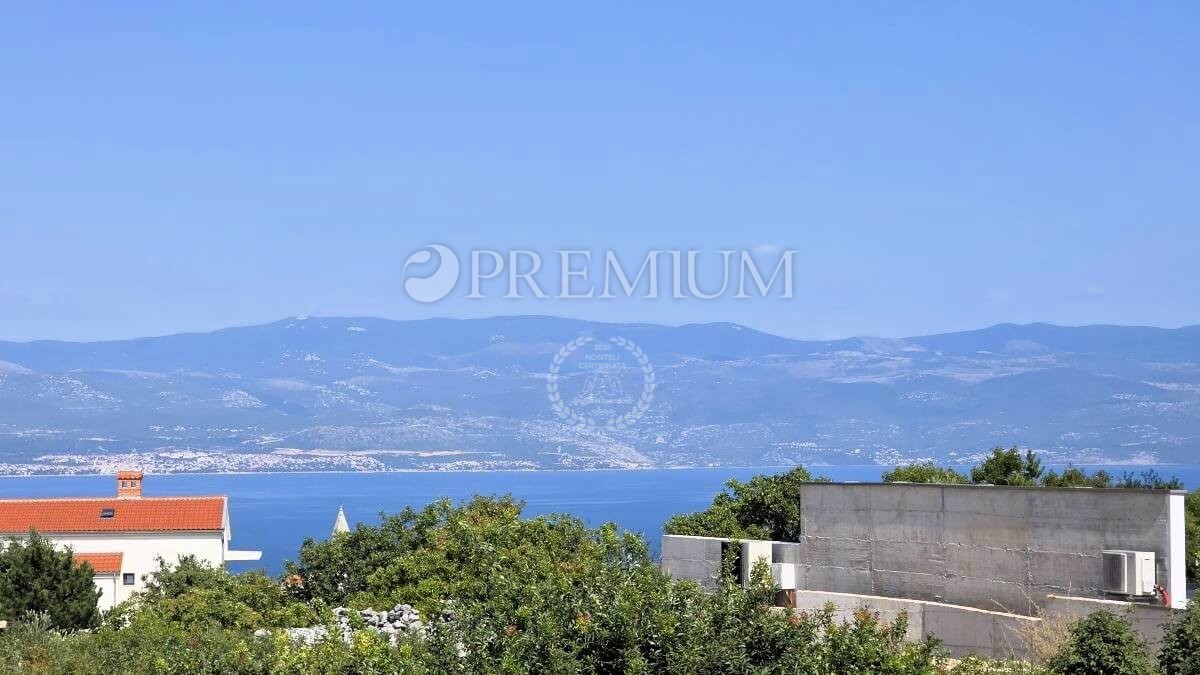 Vrbnik, casa nuova tranquilla con vista mare