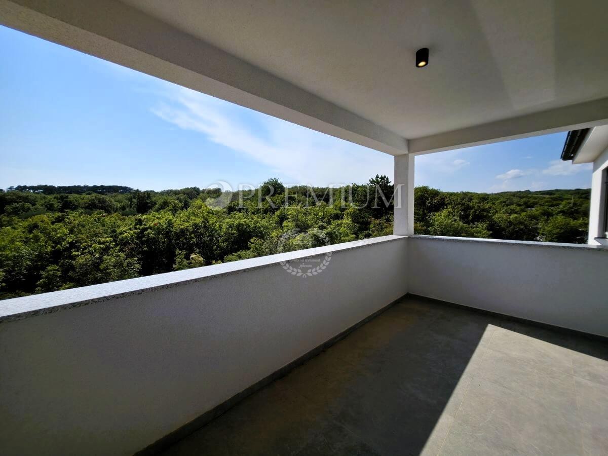 Vrbnik, casa nuova tranquilla con vista mare