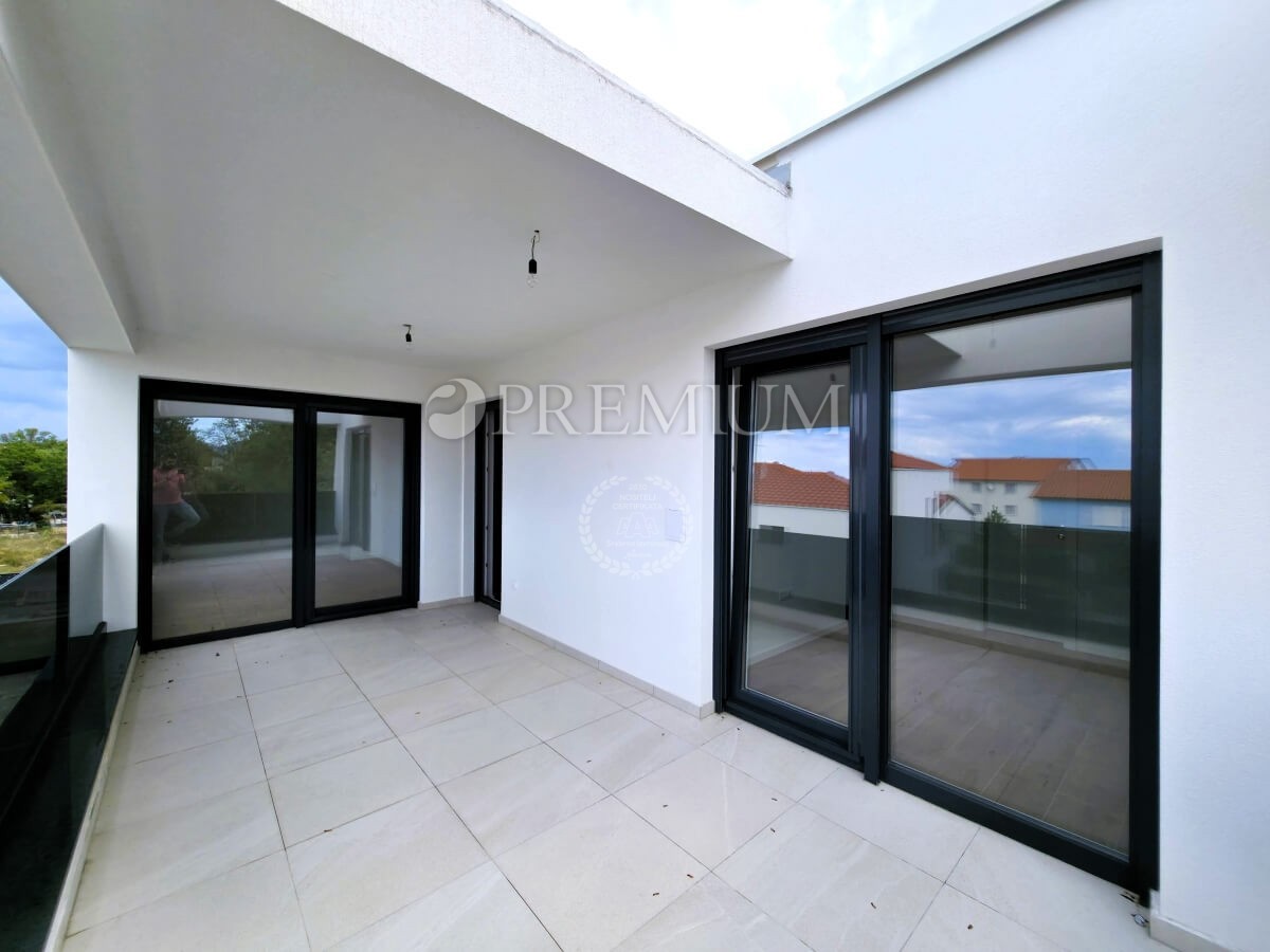 Malinska, casa moderna con piscina e giardino!