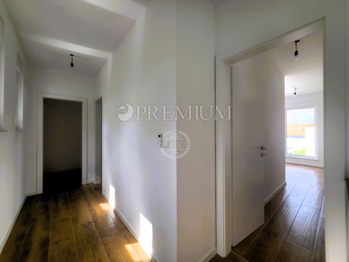 Malinska, casa moderna con piscina e giardino!