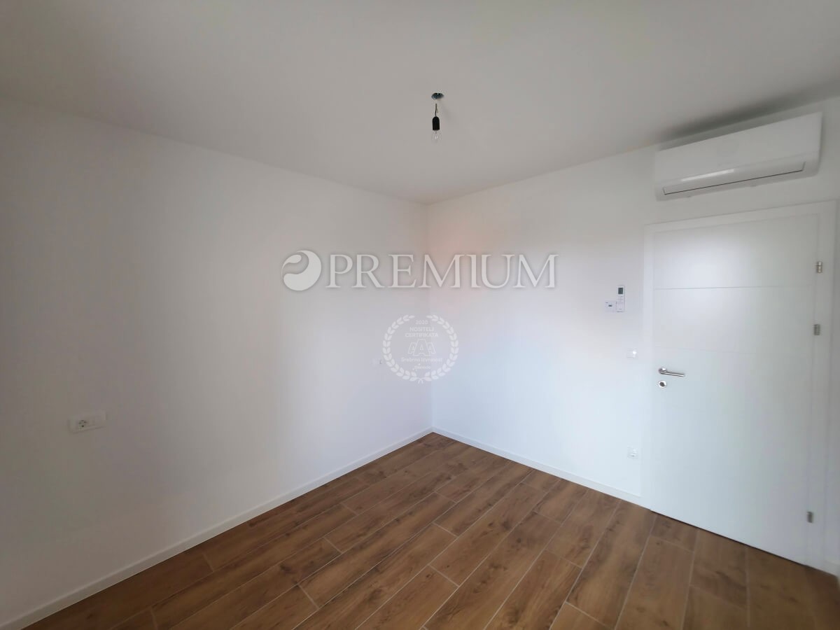 Malinska, casa moderna con piscina e giardino!