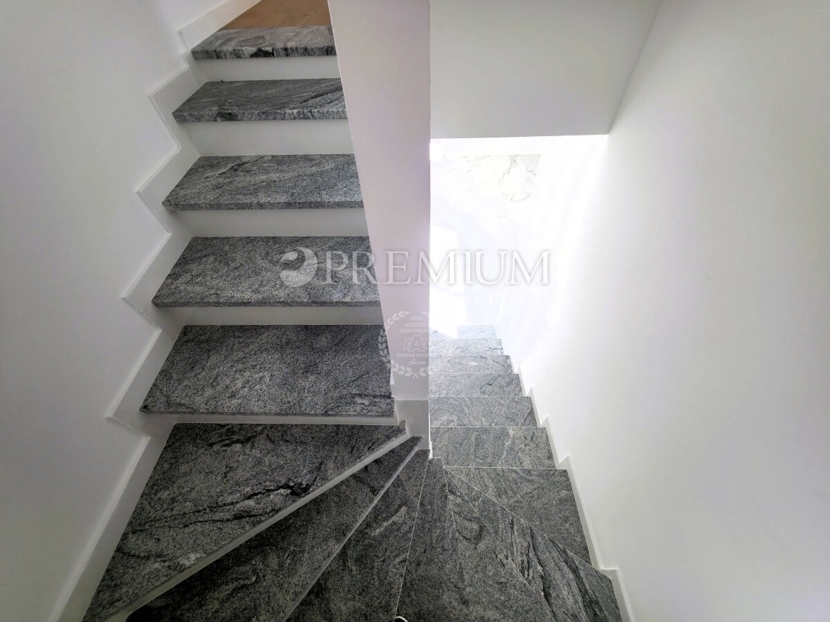 Malinska, casa moderna con piscina e giardino!