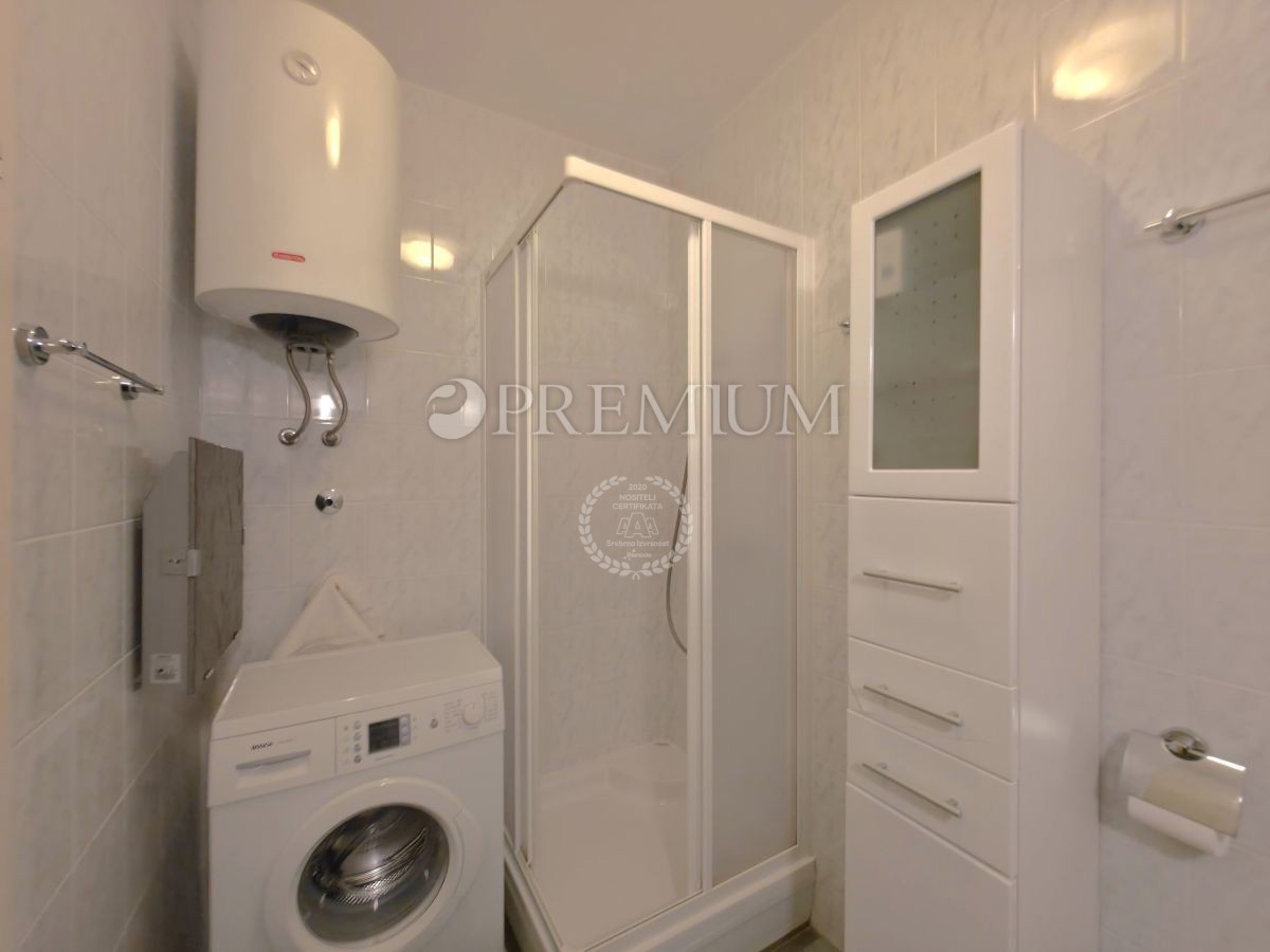 Malinska, appartamento con vista mare vicino al centro!