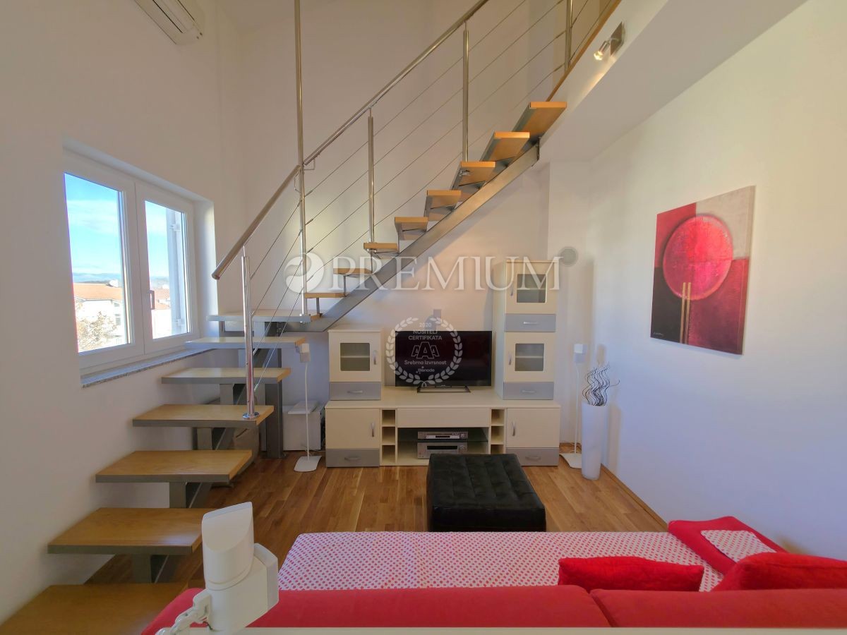 Malinska, appartamento con vista mare vicino al centro!