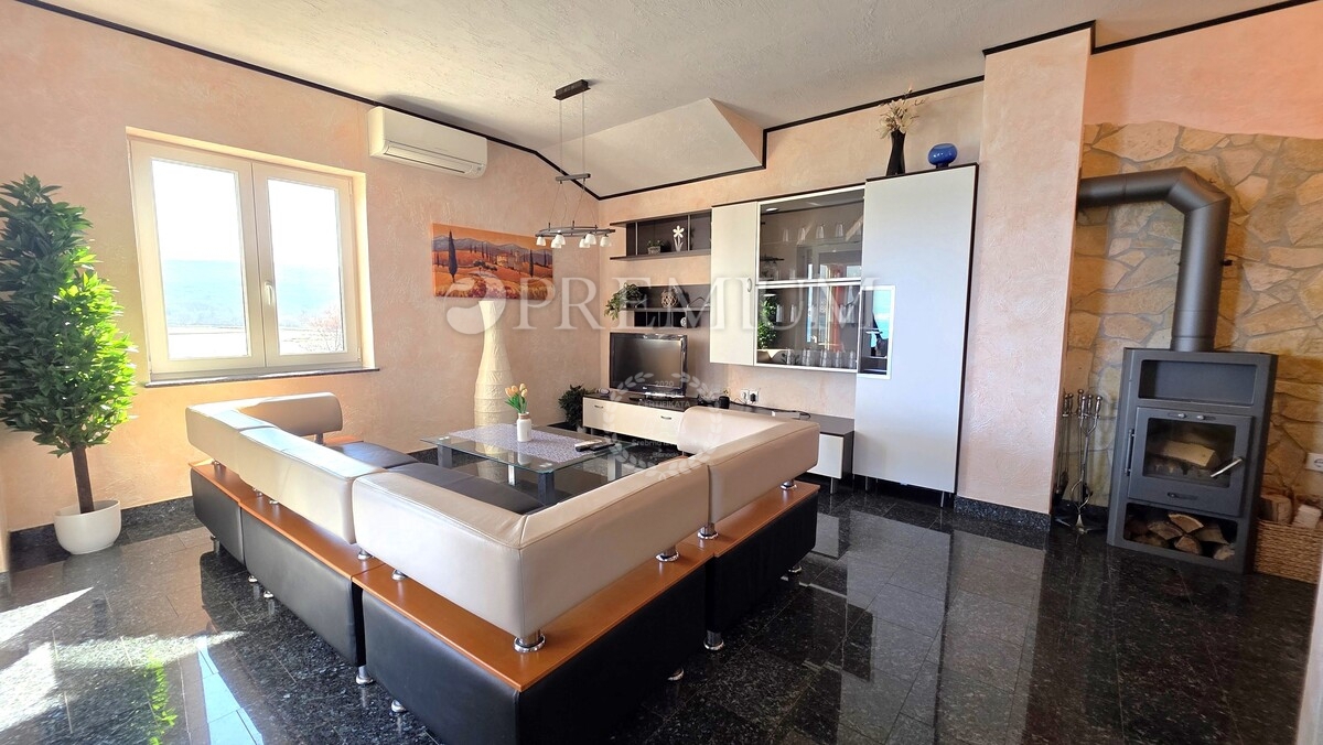 Isola di Krk, Baia Soline appartamento prima linea mare!