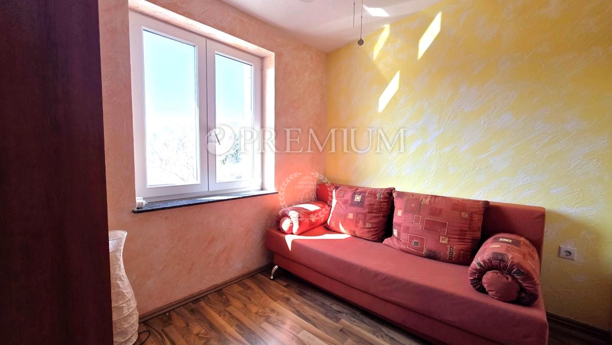 Isola di Krk, Baia Soline appartamento prima linea mare!