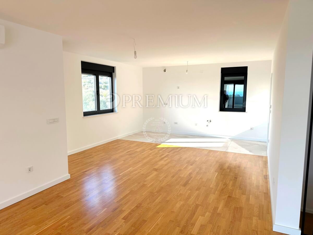 Krk, appartamento duplex con terrazza sul tetto e piscina!