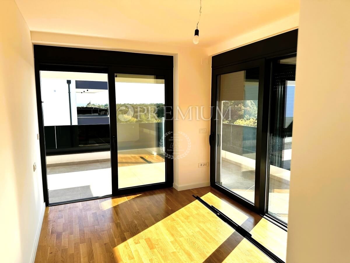 Krk, appartamento duplex con terrazza sul tetto e piscina!