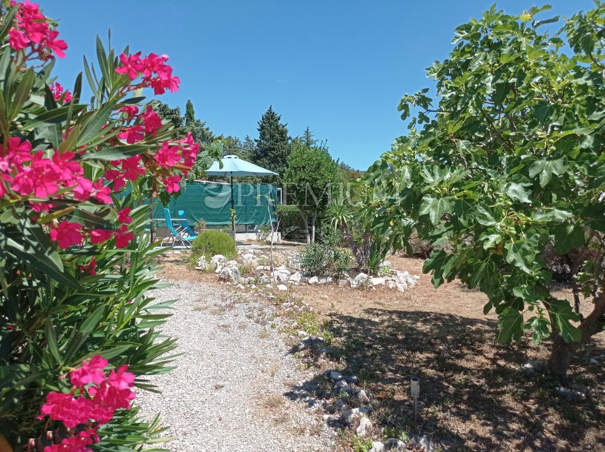 Crikvenica, dintorni, appartamento in seconda fila dal mare!