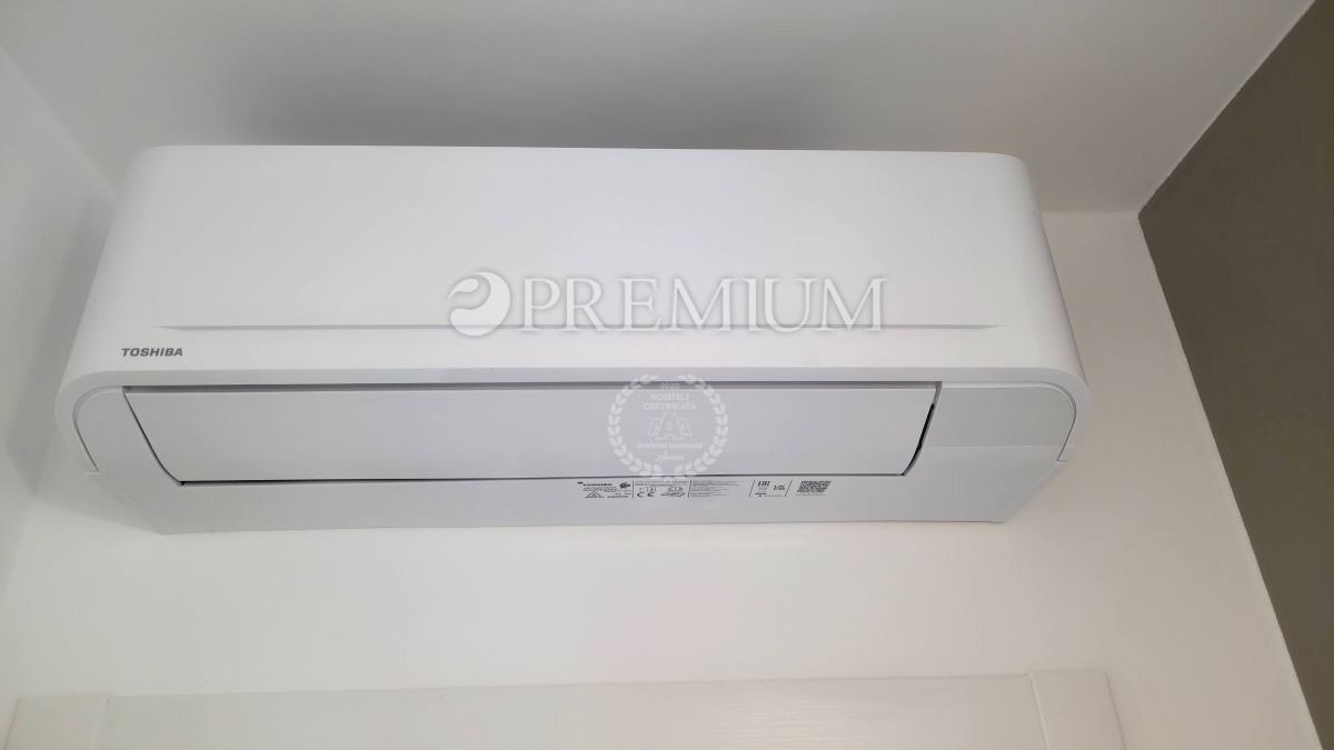 Malinska, casa nuova, 152 m², con piscina e vista mare!  