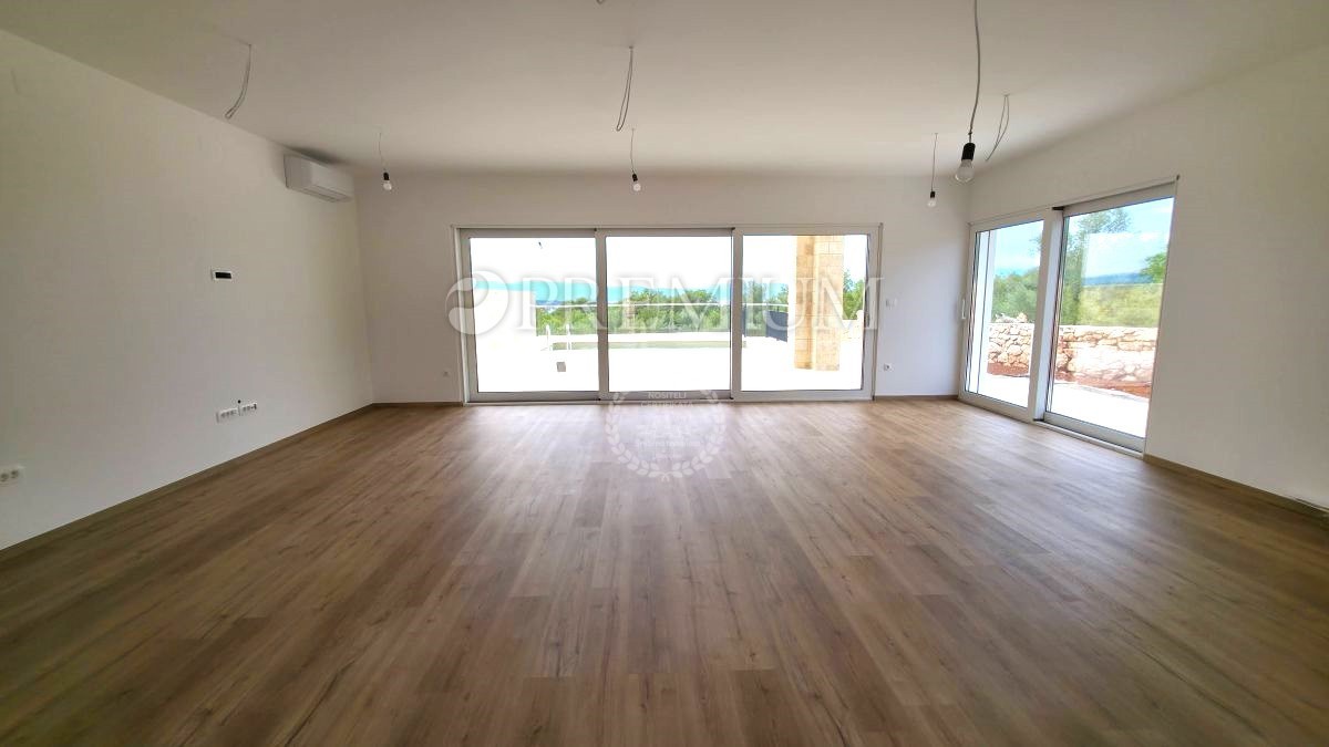 Malinska, casa nuova, 152 m², con piscina e vista mare!  