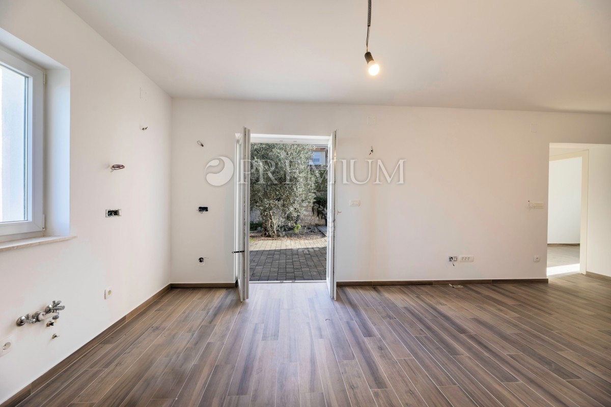 Klimno, casa indipendente con vista panoramica