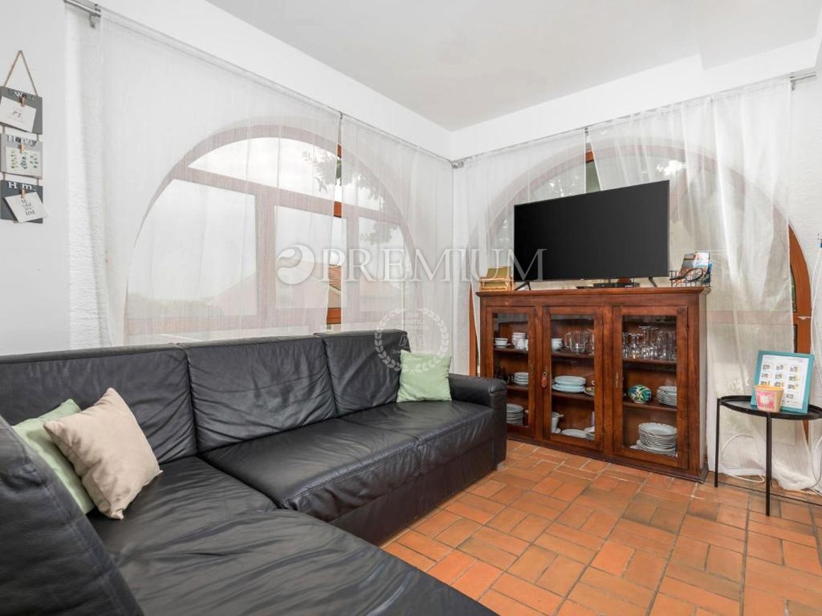 Punat, dintorni, casa indipendente con piscina!