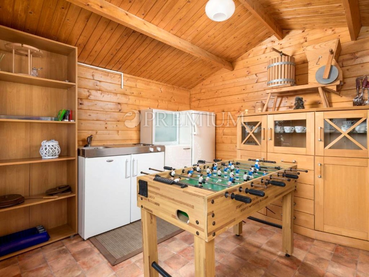 Punat, dintorni, casa indipendente con piscina!