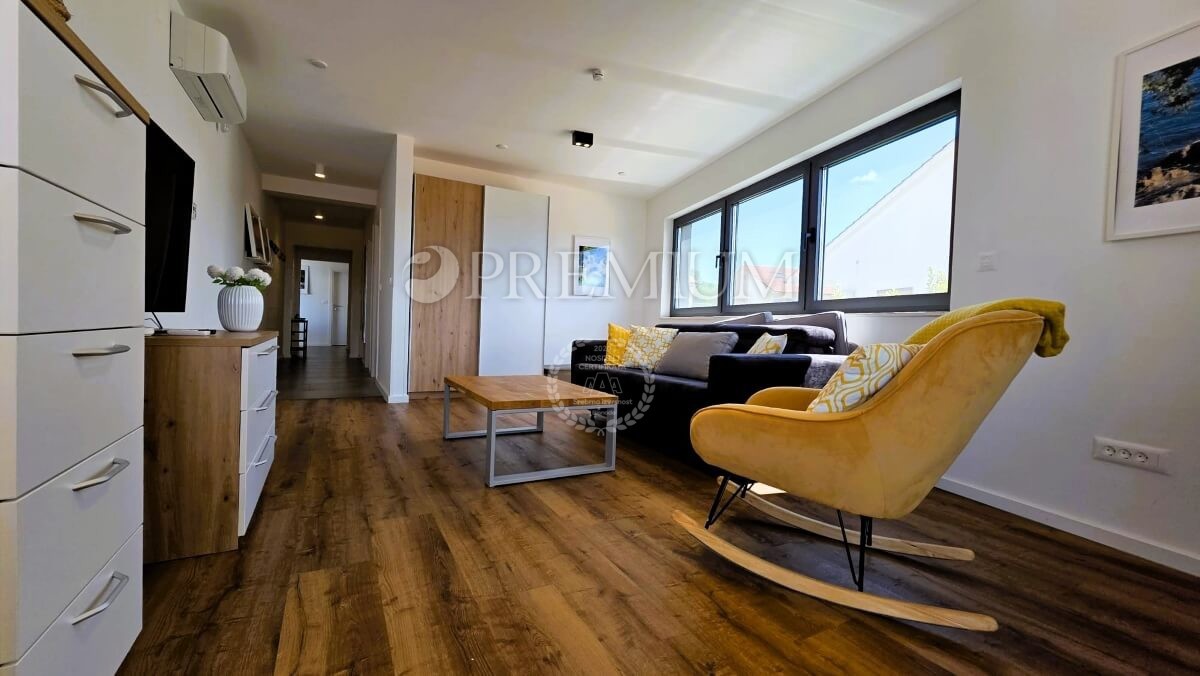 Malinska, appartamento arredato con piscina vicino al mare!