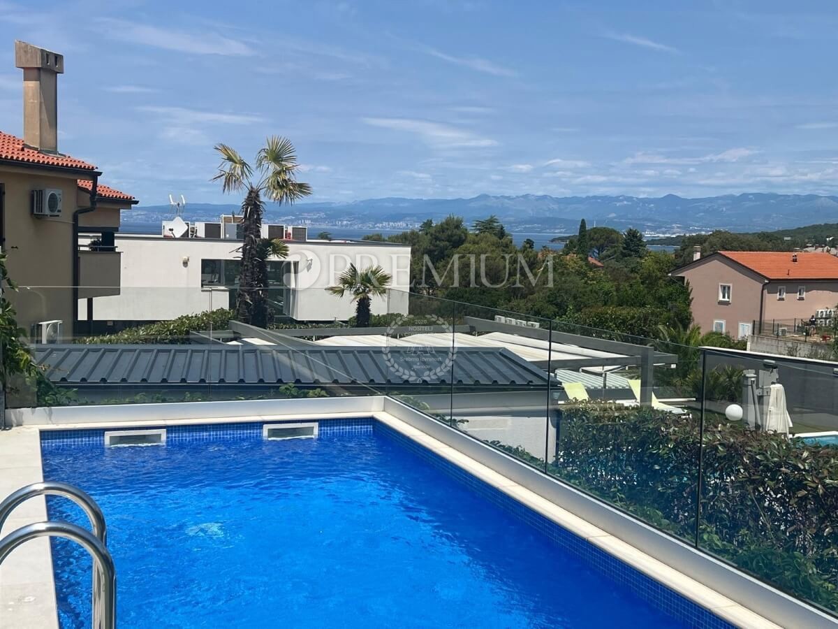 Malinska, appartamento arredato con piscina vicino al mare!