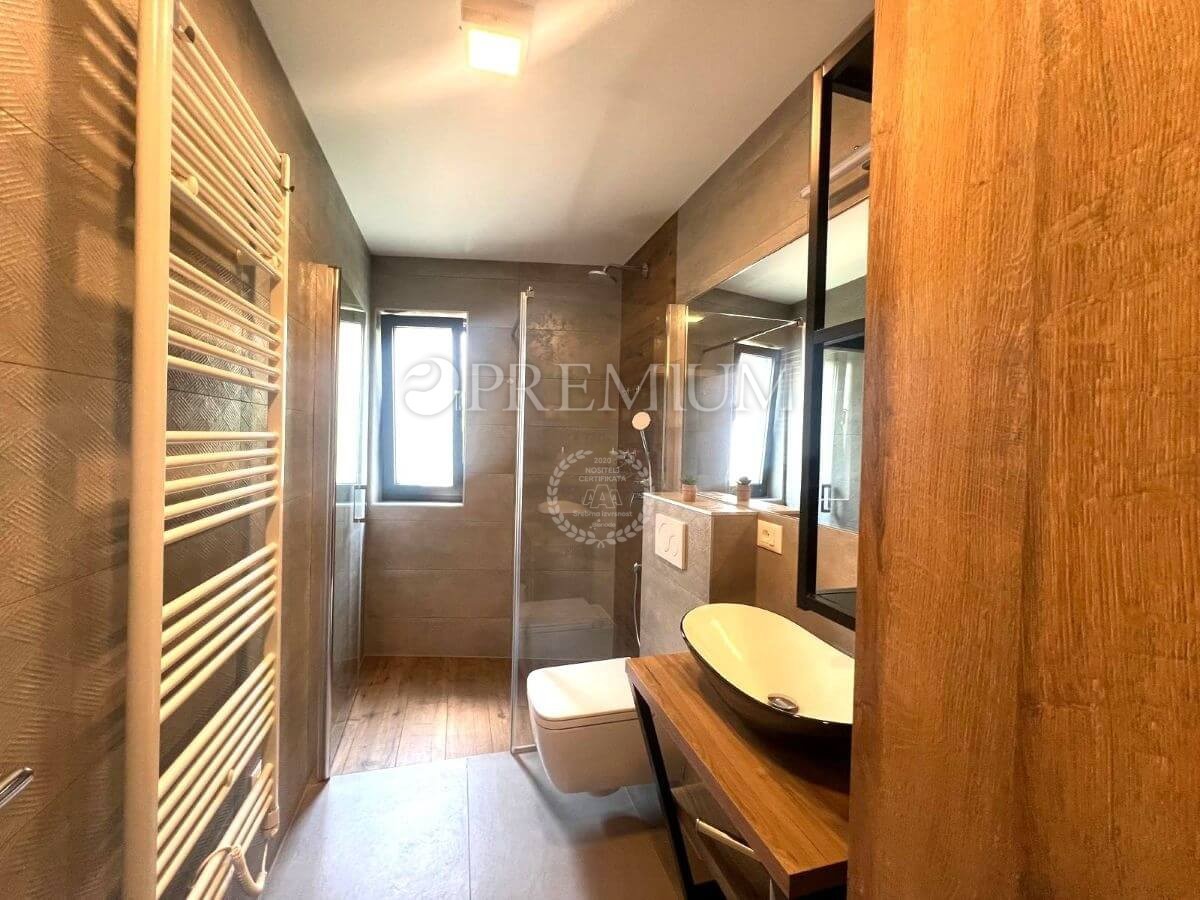 Malinska, appartamento arredato con piscina vicino al mare!