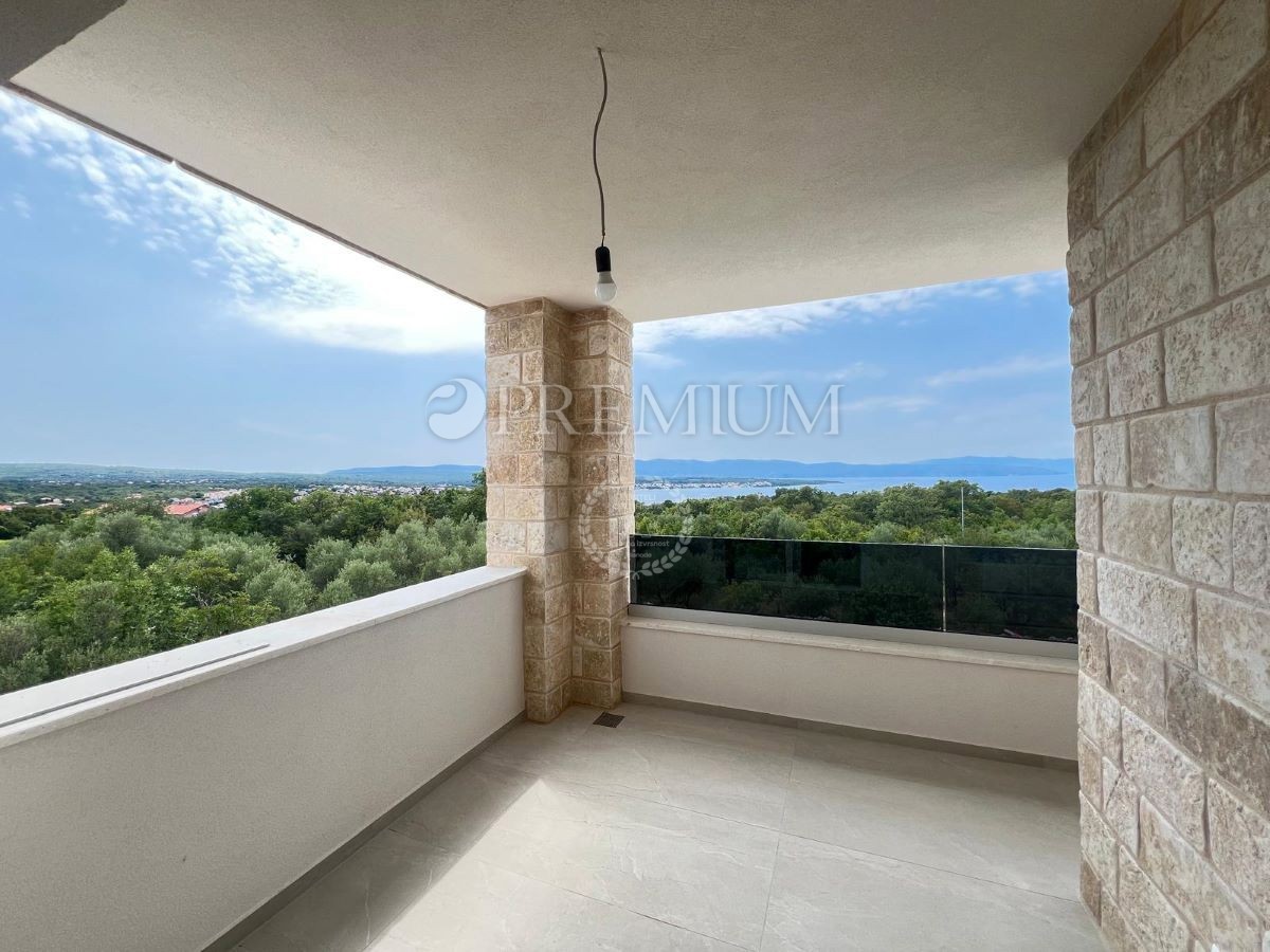 Malinska, in vendita, nuova casa con piscina e vista mare! 