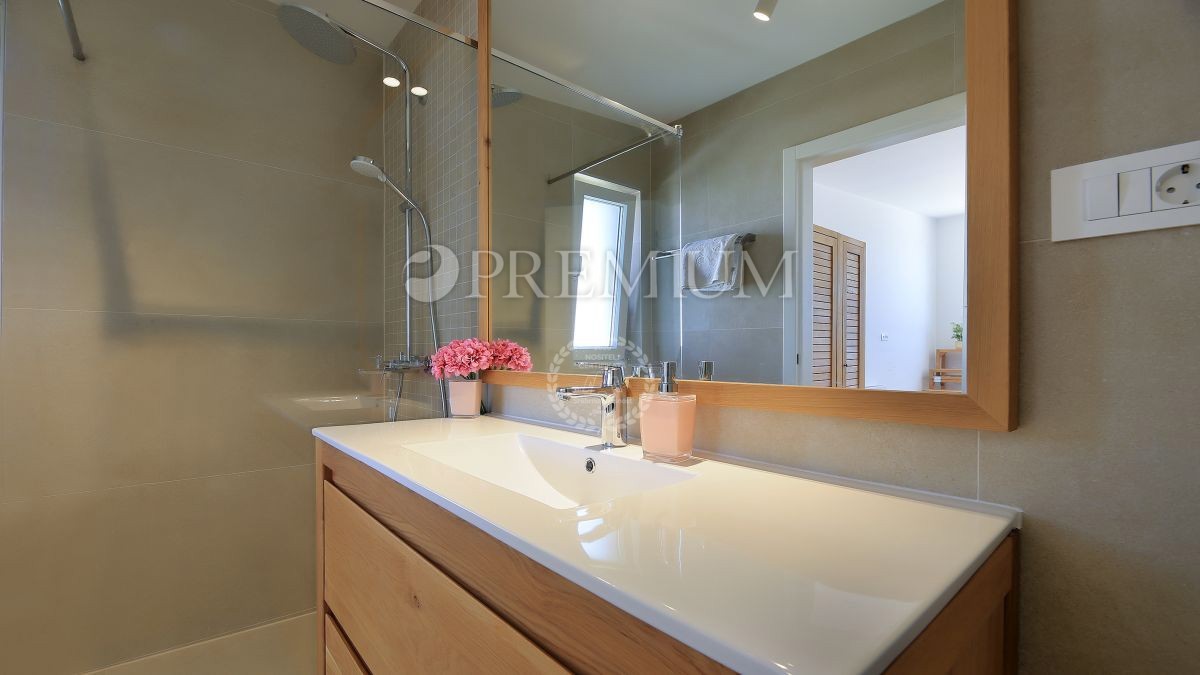 Malinska, lussuosa casa con piscina e vista mare