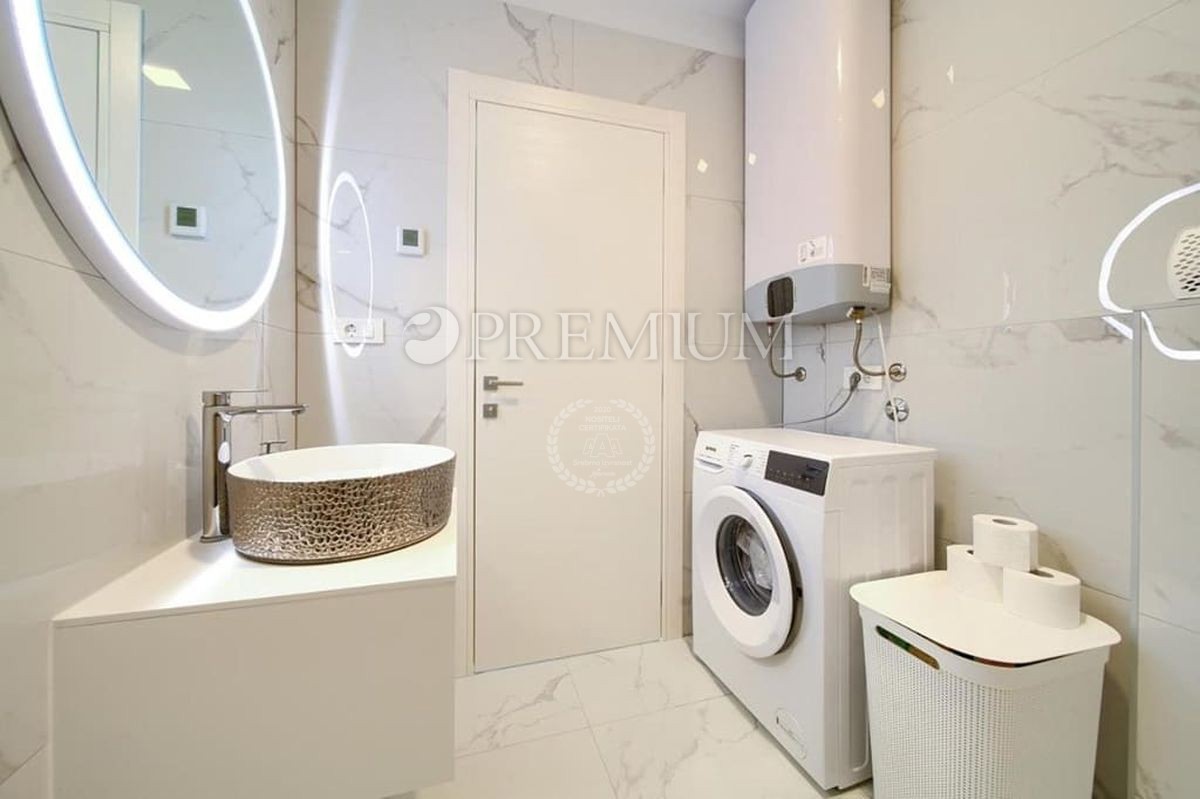 Attico Malinska con vista mare!