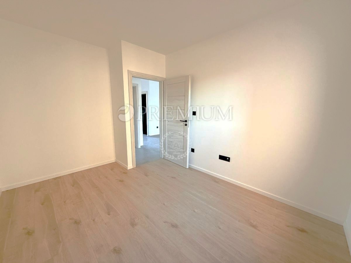 Čižići, appartamento al piano terra con giardino!