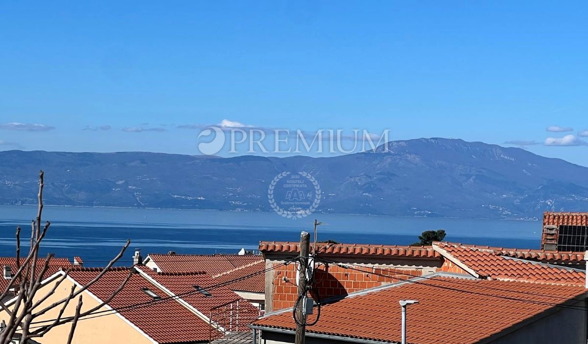 Malinska, vendita appartamento arredato con vista mare!