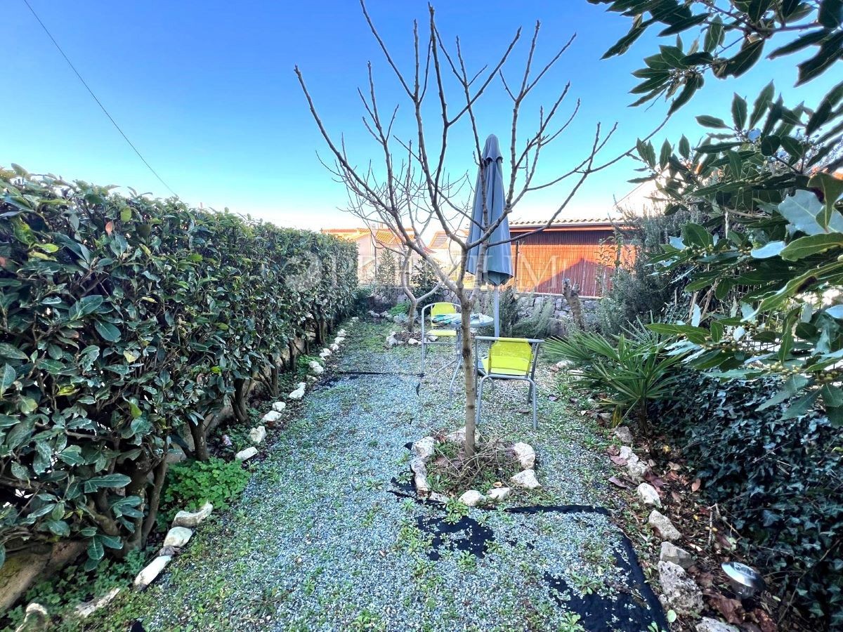 Malinska, vendita appartamento arredato con vista mare!