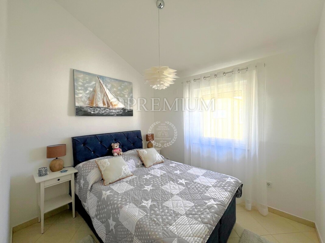 Čižići, Appartamento con giardino e vista mare!