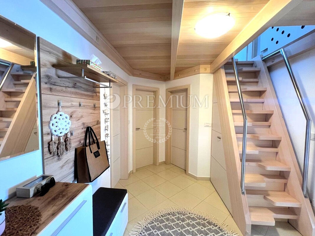 Čižići, Appartamento con giardino e vista mare!