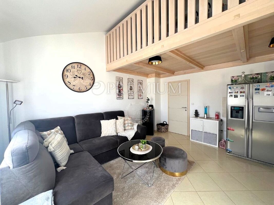 Čižići, Appartamento con giardino e vista mare!