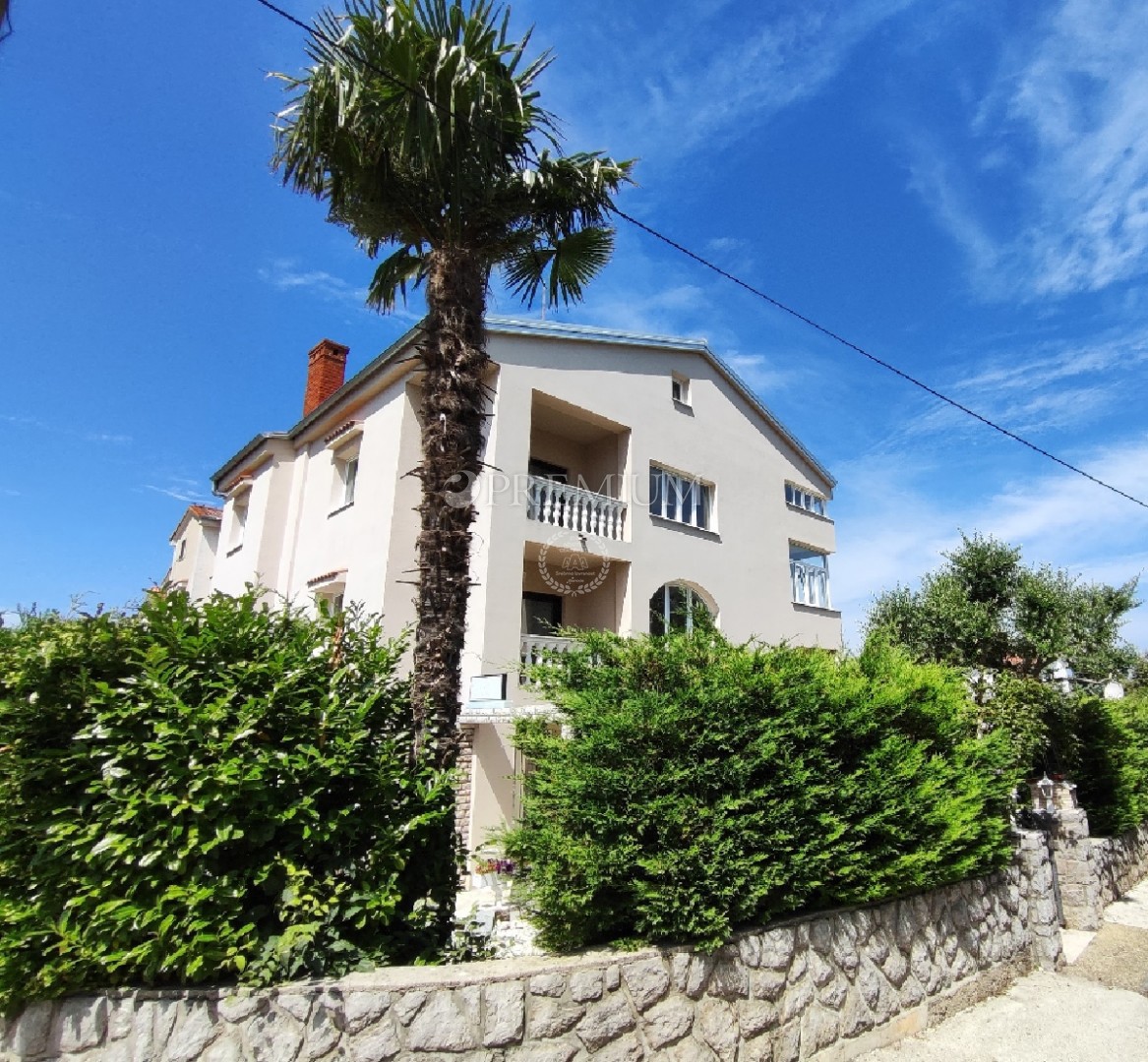 Malinska, condominio con 6 unità abitative in vendita!