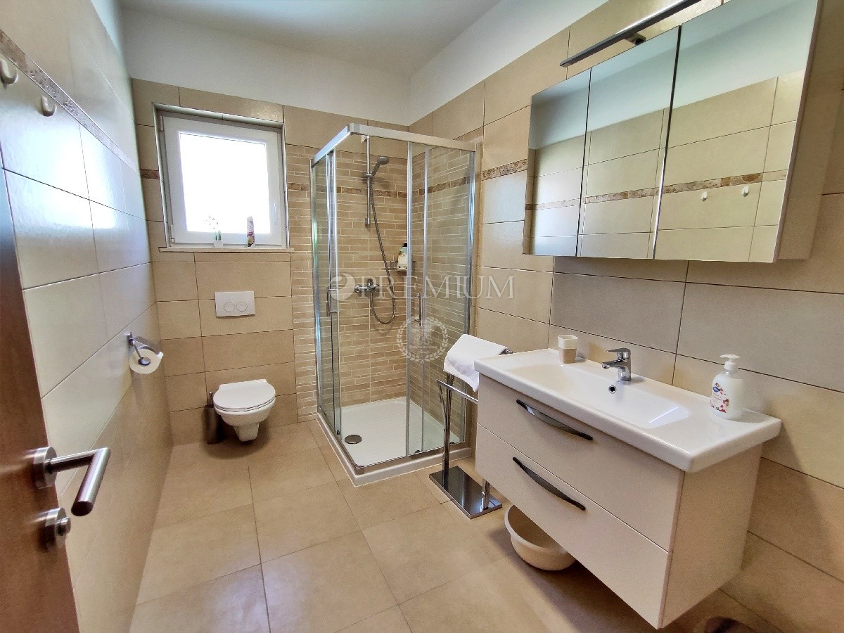 Malinska, condominio con 6 unità abitative in vendita!