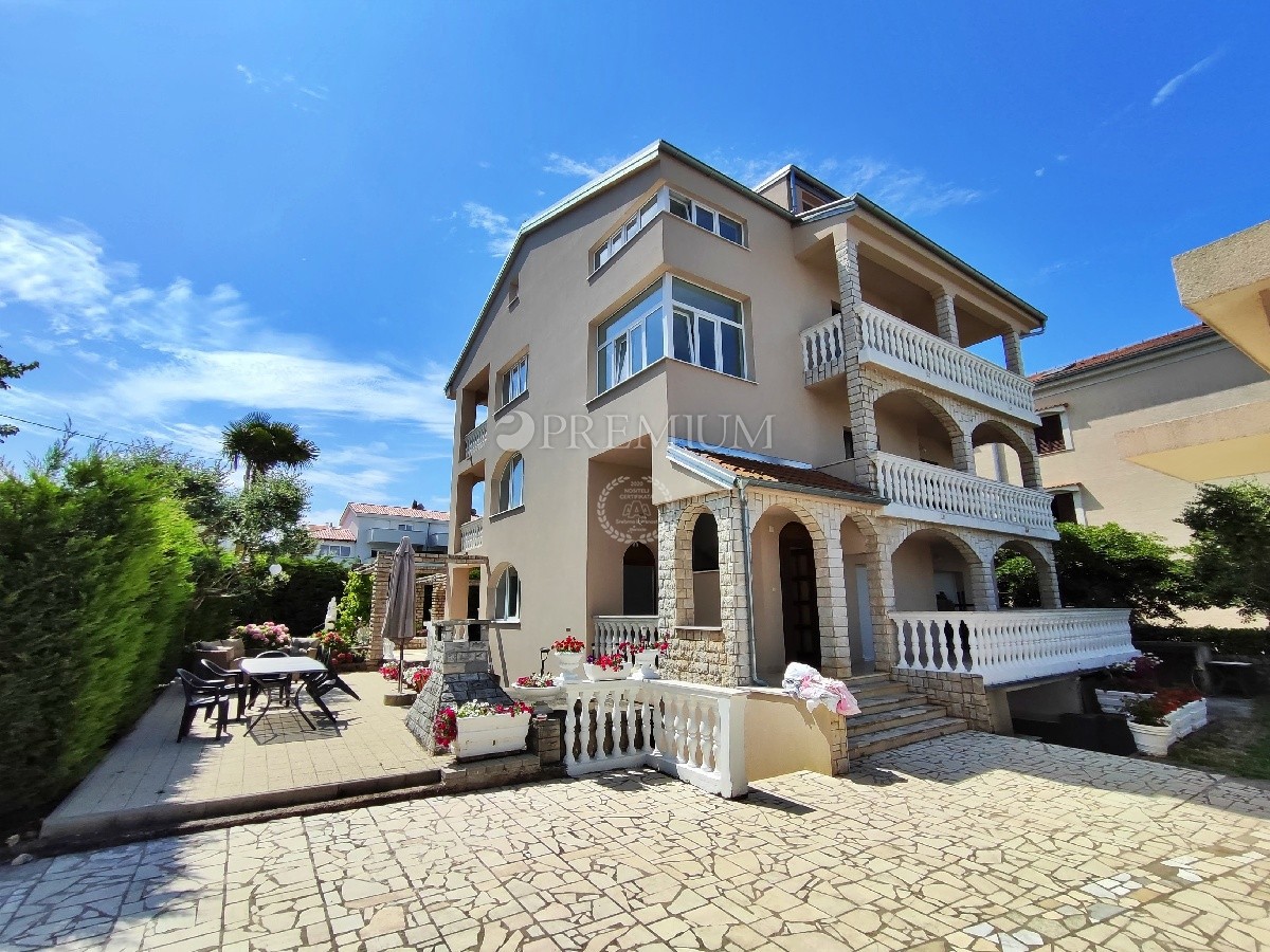 Malinska, condominio con 6 unità abitative in vendita!